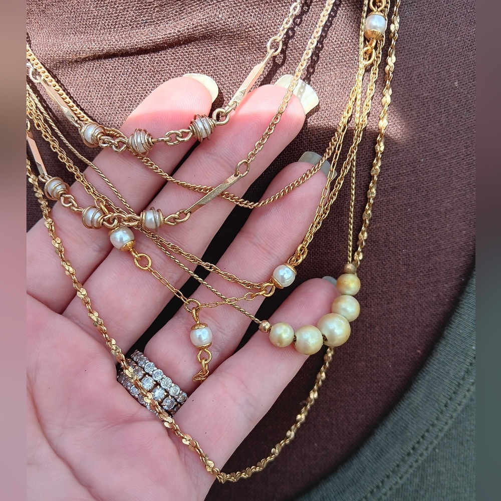 Avon Gold Tone Pearl Necklace lot - Picture 2 of 6